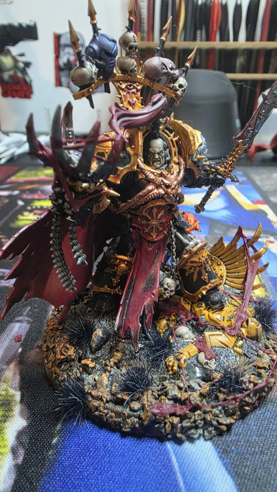 Abaddon the Despoiler, painted by Adam, photograph 4 of 4